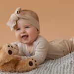 Your Baby’s 6 Months Milestone Guide : Half a Year of Love