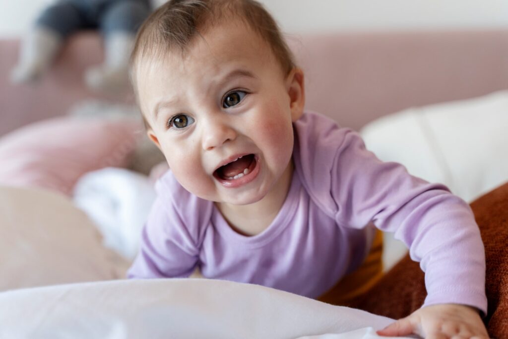 Sunburn in Babies : Complete Guide to Symptoms, Prevention & Treatment